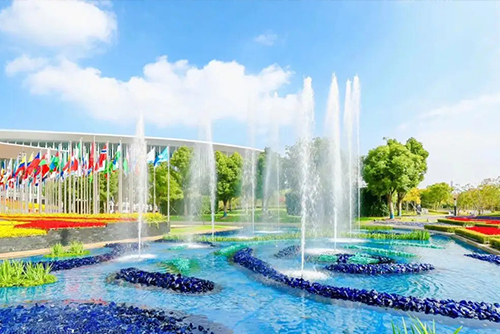 回眸進(jìn)博會(huì)，一組數(shù)據(jù)告訴你為什么進(jìn)博會(huì)生意越做越大