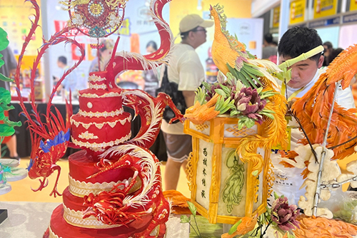 2024上海華食展“龍”重登場(chǎng)！